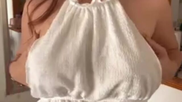 Yosoykami aka Kamicupcakex Onlyfans Video Teasing Big Boobs